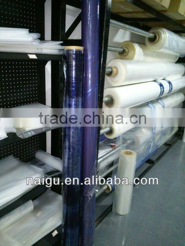 Roll plastic packaging material for mattress