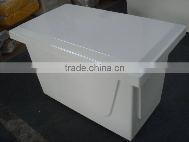 Fiberglass dock box