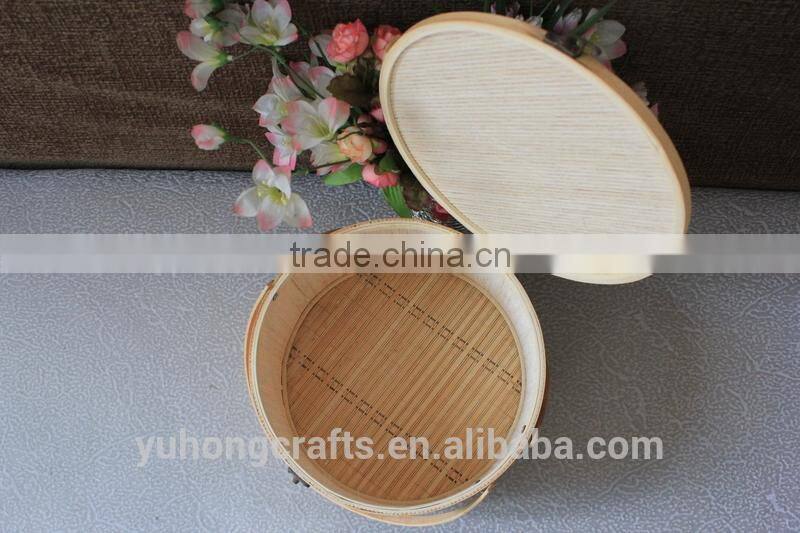 Natural and environmental bamboo basket