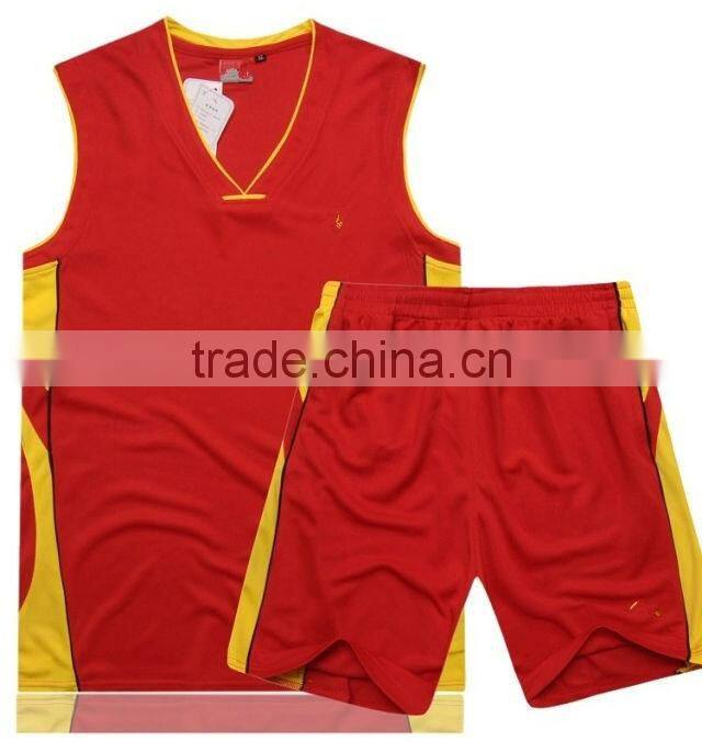 100% polyester custom basketball uniform with high quality