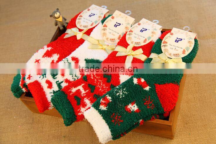 Wholesale Christmas market sleep warm socks fleece lined socks