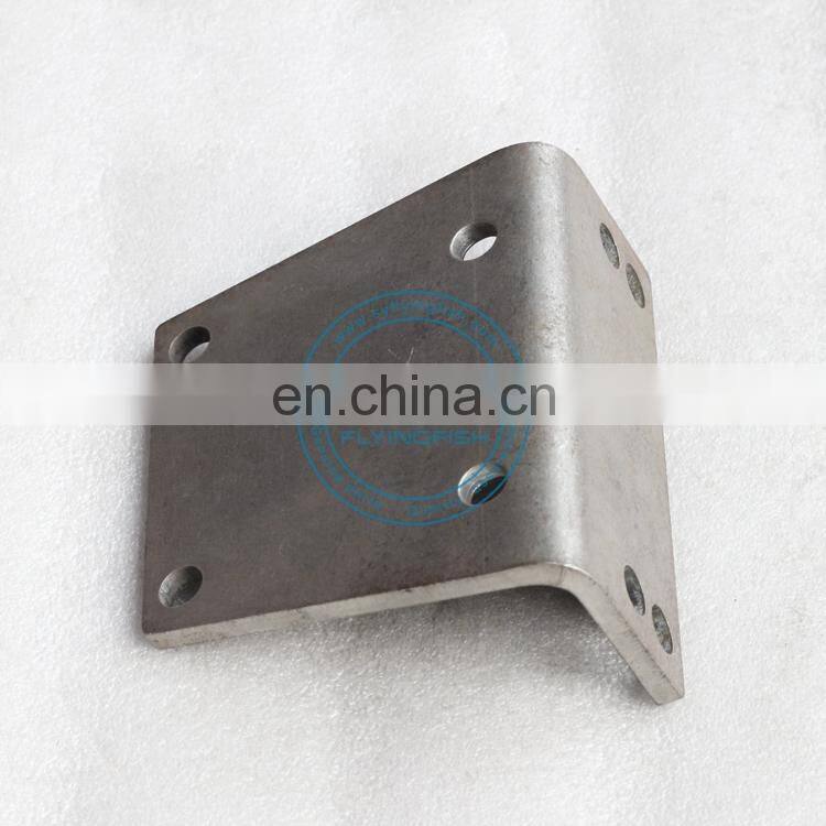 M11 ISM11 QSM11 Engine Parts Filter Bracket 4962719
