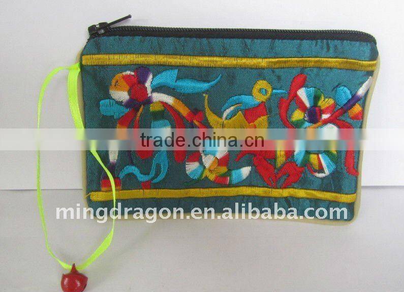 NEW CHINESE EMBROIDERY SILK COIN PURSE WALLET