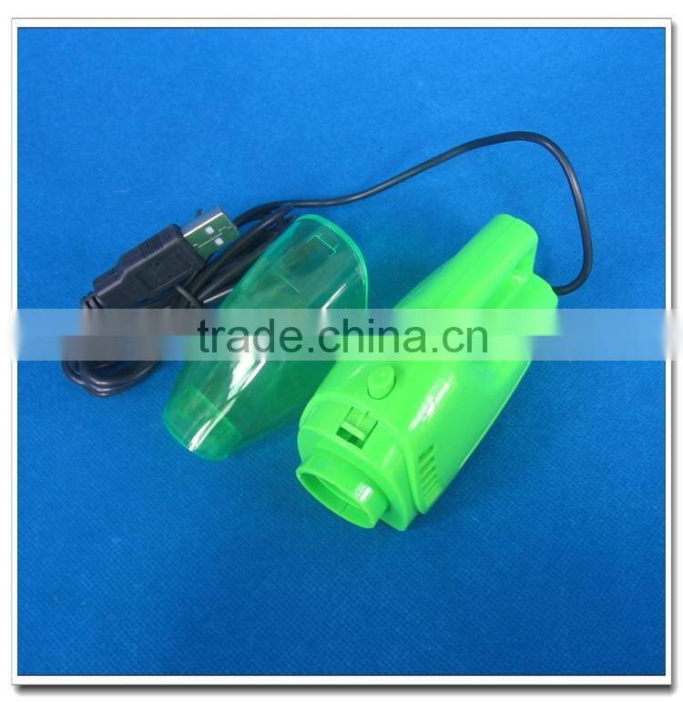 mini usb keyboard vacuum cleaner with 2 additional attachments