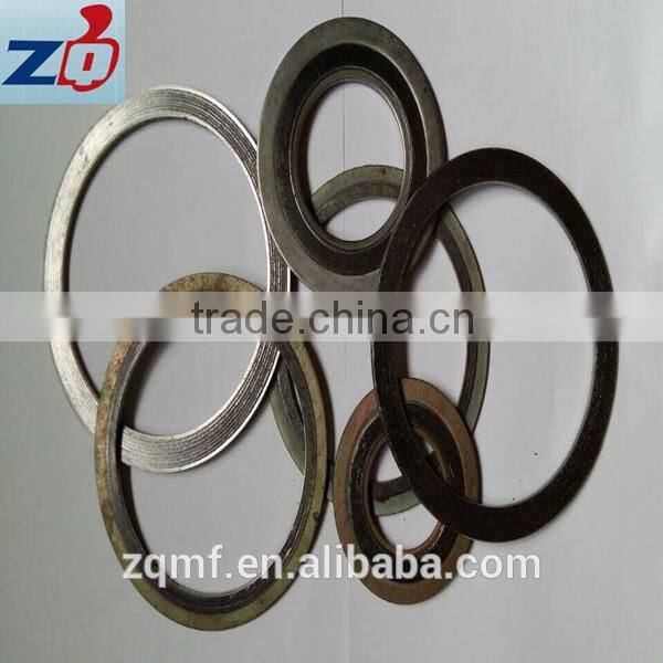 Double jacket graphite gasket with tanged tinplate inserted