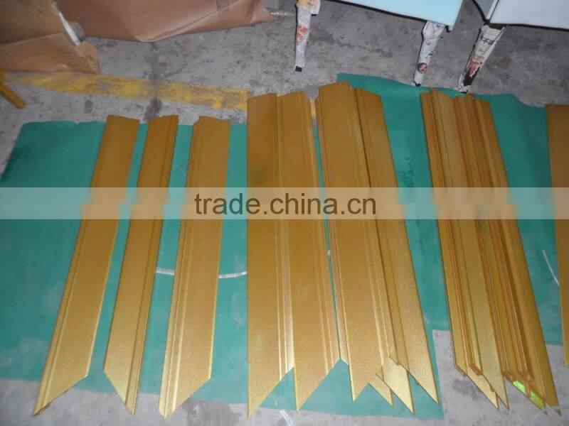 Natural teak wooden dance floor with gold anodized aluminum trim