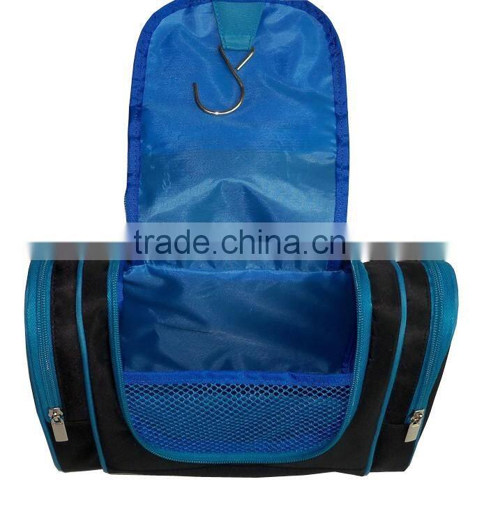 2016 NEW arrival Europe wholesale pu leather hanging toiletry bag for Lady, stripe pu for body