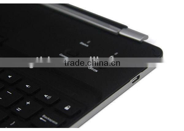 2013 hot selling Ultra slim aluminum keyboard for ipad with magnetic bar