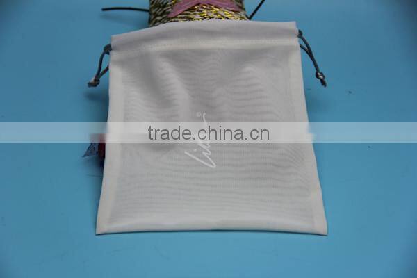 2015 customized logo printed custom size high quality soft white mesh drawstring packing bag