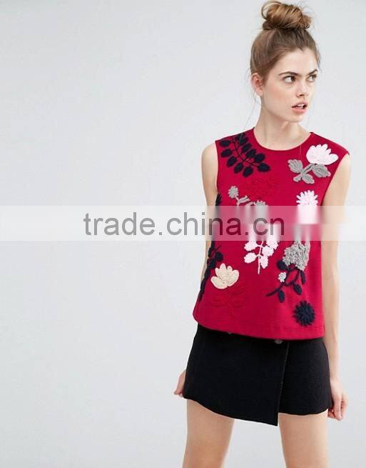 Guangzhou Factory price Fashion Embroidery Designs Ladies Tops Custom