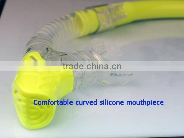 Snorkeling snorkel set