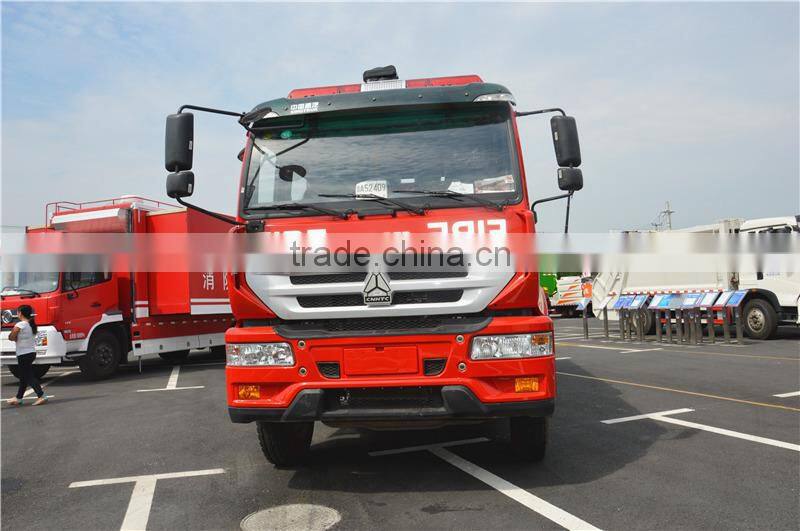 4X2 SINOTRUK 8000 liter water tank fire truck for sale
