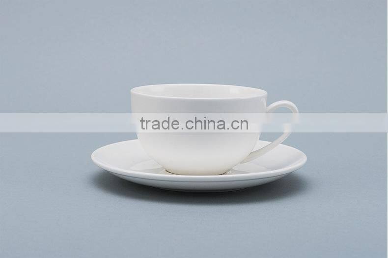 Haonai high quality hot sale bone china colored cup and saucer