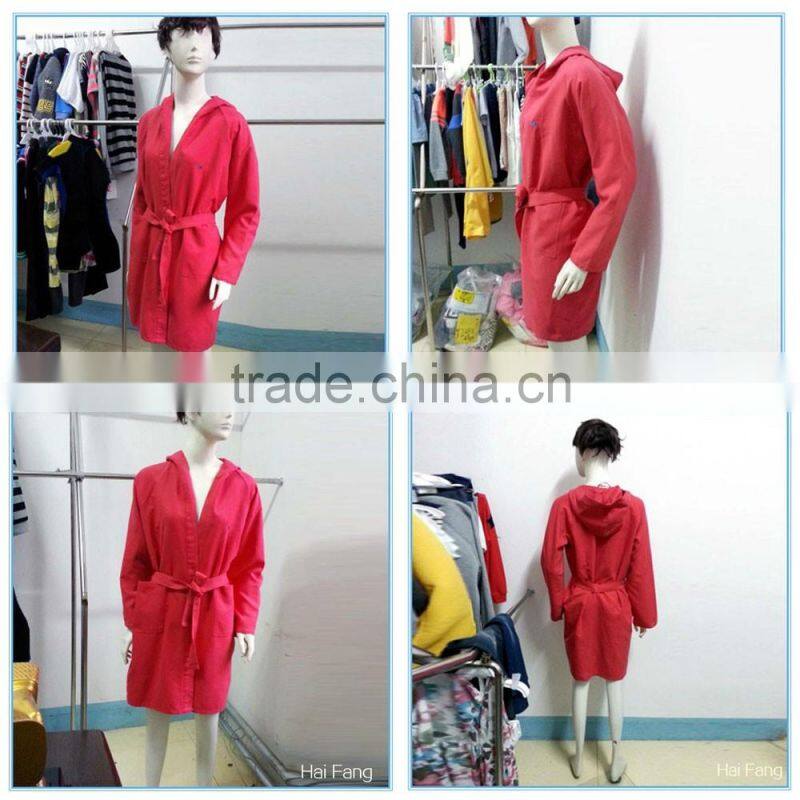 Wholesale unisex microfiber bathrobe, polyester hooded microfiber bathrobe