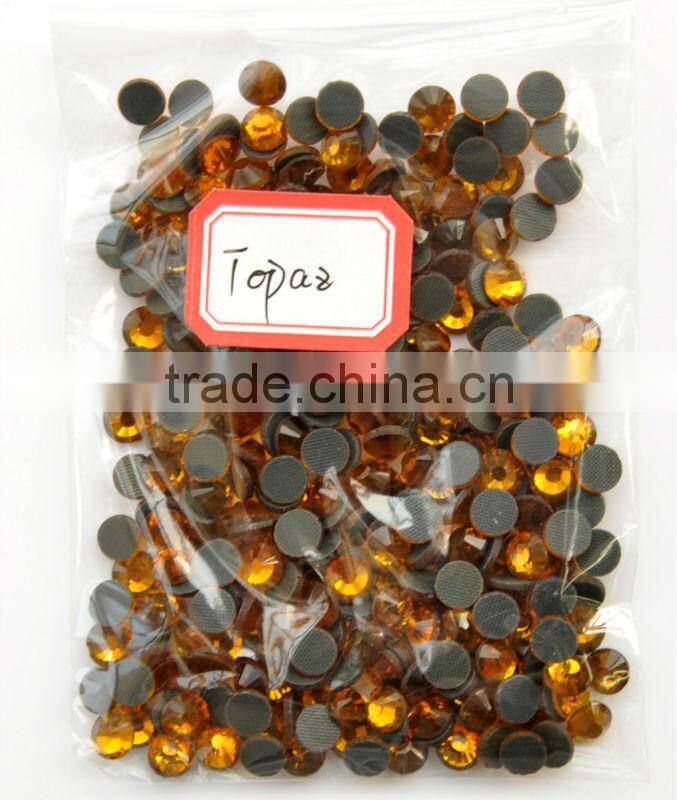 Crystal Shiny round flat back hot fix rhinestones in Topaz for Garment Accessories