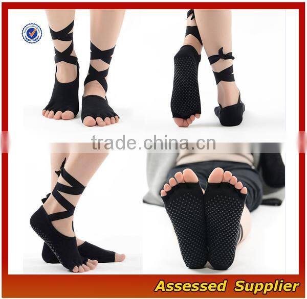 FXS147/ Custom Women Toeless Gym Pilates Yoga Toe socks