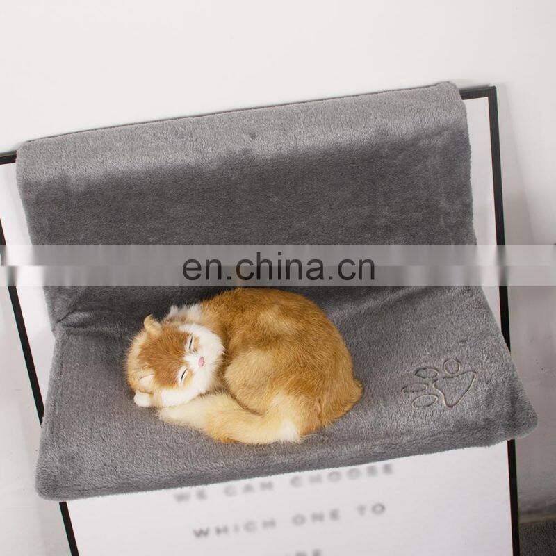 Wholesale Luxury Elegant Modern Outdoor Princess Wicker Felt Felted Wool Bamboo Cave Radiator Soft Furniture Cat Scratcher Bed
