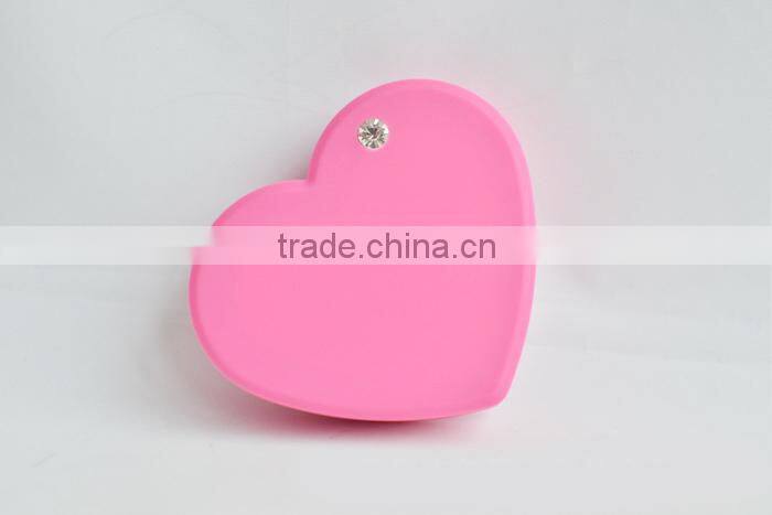 Customized heart power bank 6000mAh power battery charger no logo