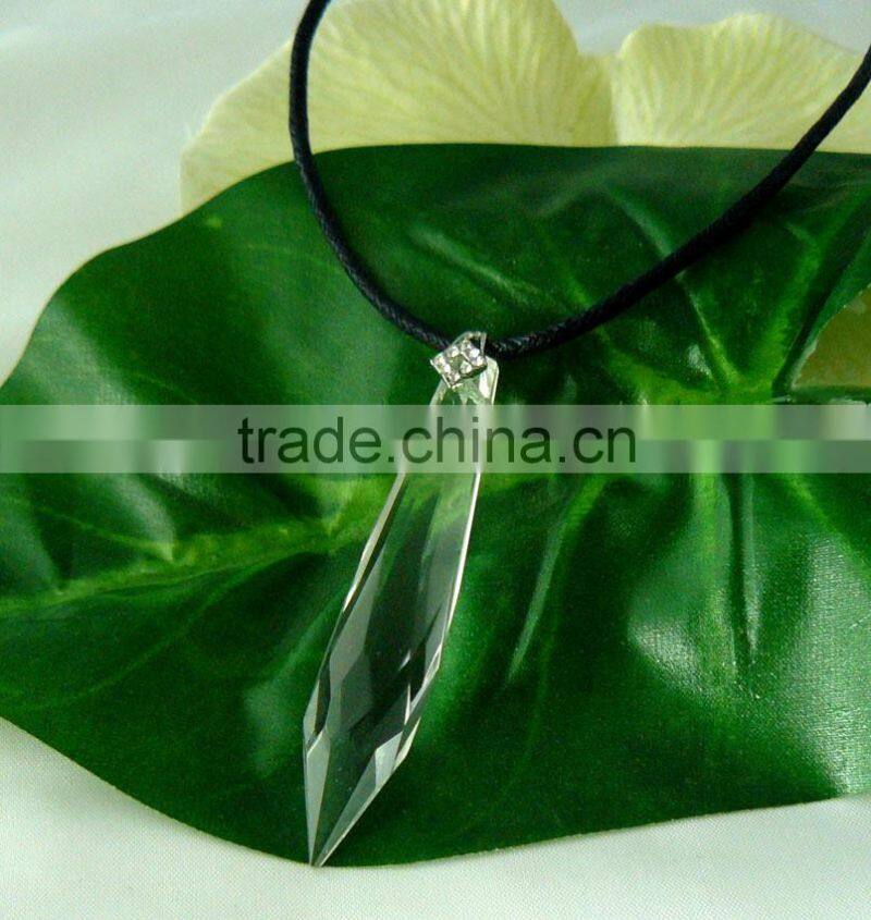 Elegant Flower shape pendants Crystal pendants