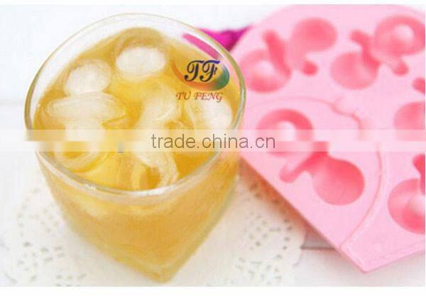 2015 new design custom diamond ring silicone ice cube tray homemade