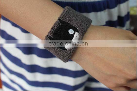 Men and women with wristbands wholesale