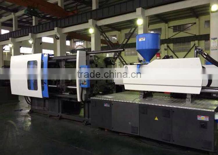 PET 230 injection molding machine