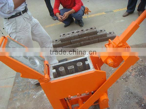 interlocking brick block machin in Kenya QMR1-40,no need pallet brick machine