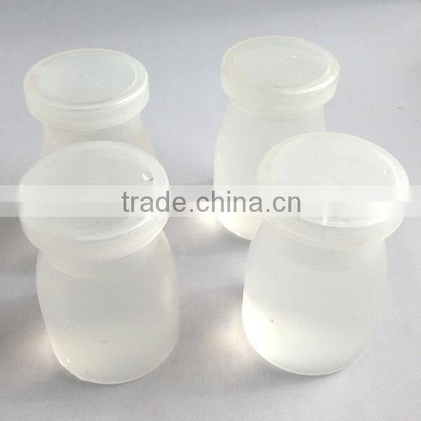 Small size plastic milk bottle with lid