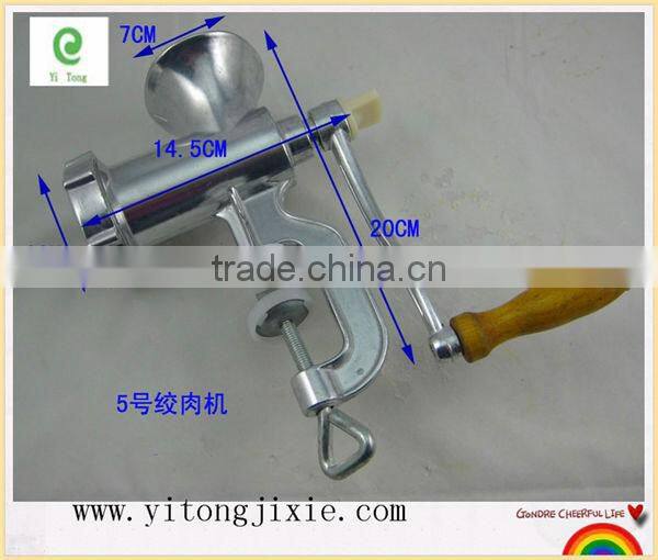Cheap Price China factory manufacturer home use manual meat grinder with wheel