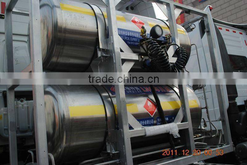 Sinotruk 300-380hp Howo CNG(LNG) tractor truck