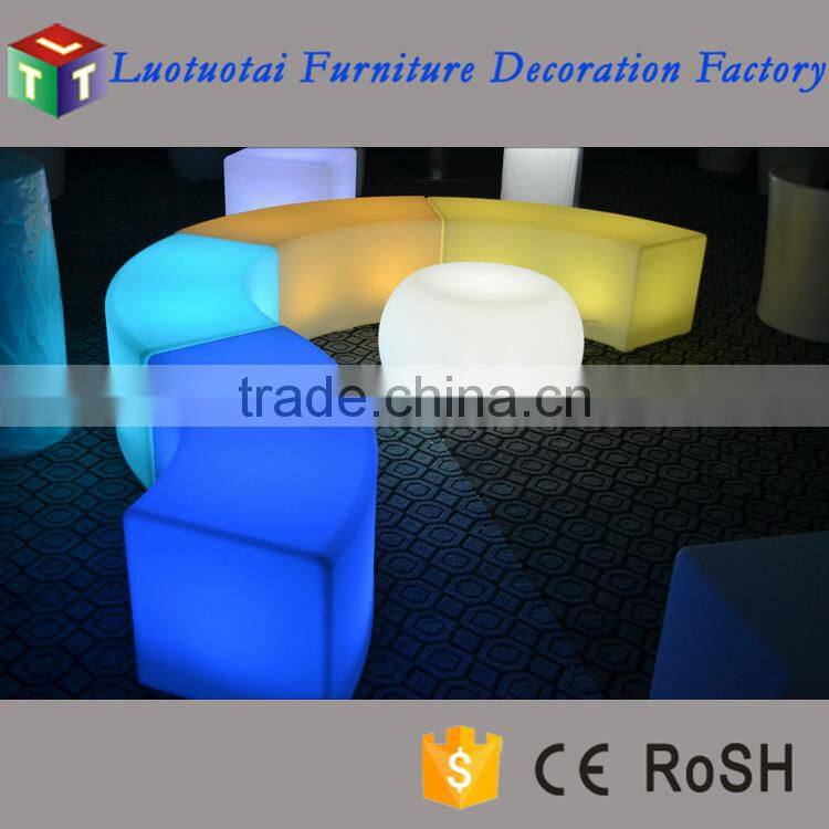 Plastic rotating wireless illuminated led cube chair