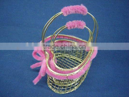 Small wire Art&Collectible decorative with wool rope basket with fixed handle