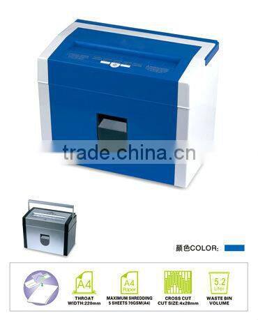 Manual plastic portaqble paper shredder