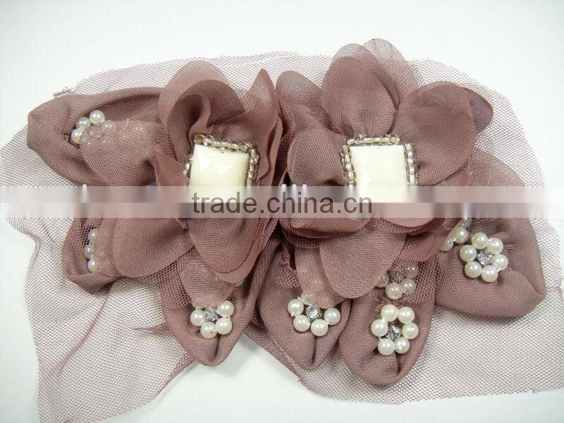 CF0452 2913 High quality wholesale girl bead flower applique for clothing