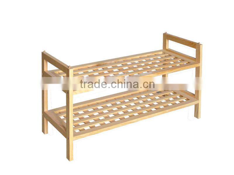 Pine shoes rack