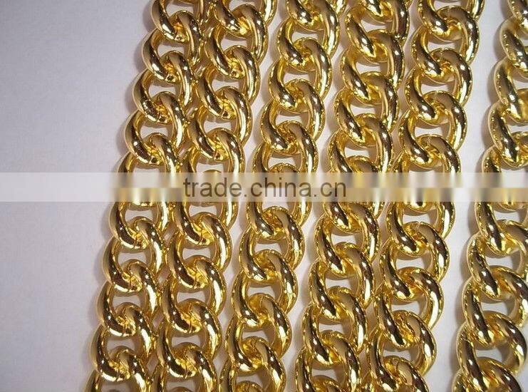 Chunky Double Twisted Light Gold Colour Aluminium Curb Link Chain