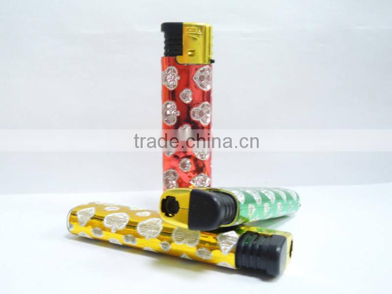 Cheap plastic material cigarette lighter , electron gas lighter with windproof function and picture