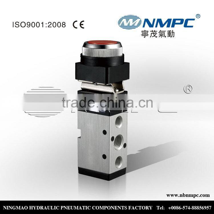2016 The Newest good quality manual foot valve plastic