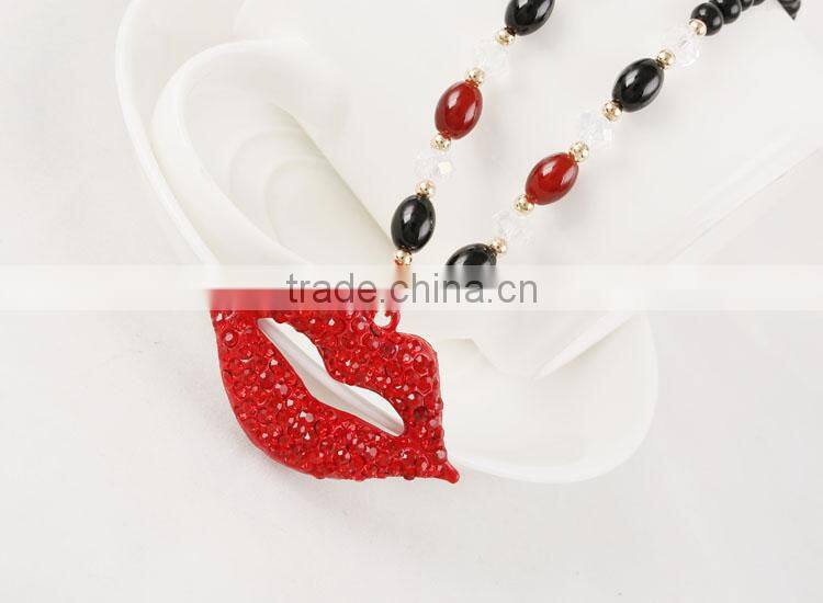 2015 Latest design black beaded necklace lip shape pendant can be changed female necklace in stock