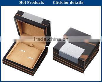 2015 hot fashion luxury wood cufflink box with traditional style