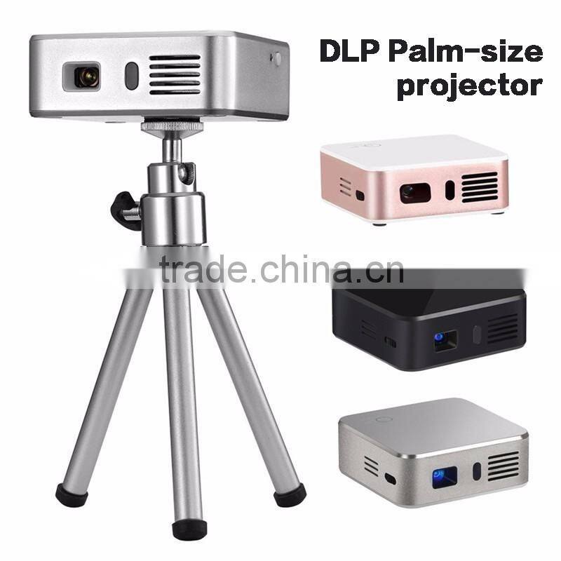 mini Android 4.4 E05 original DLP Home theater projecting RK3128 Quad-core 1.6G 3000 mA battery WIFI /Bluetooth Projector