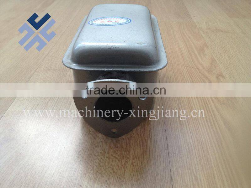 exhaust muffler for tractor engine