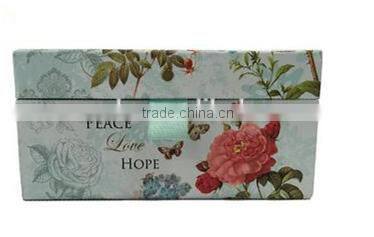 Square cosmetic box with a mirror