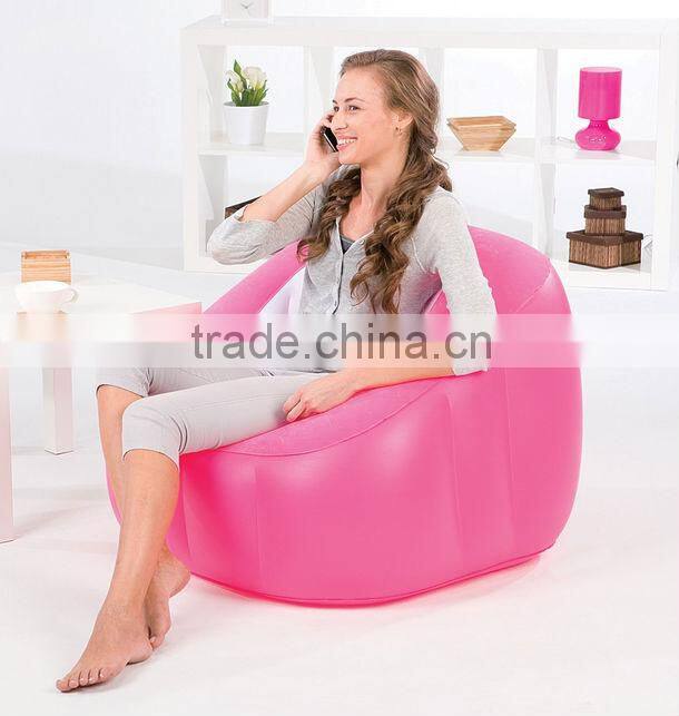 Three dimensional inflatable sofa