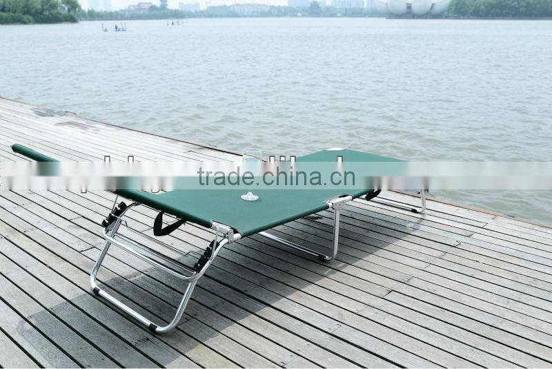 Beach sun lounger with 600D fabric and adjustable backrest