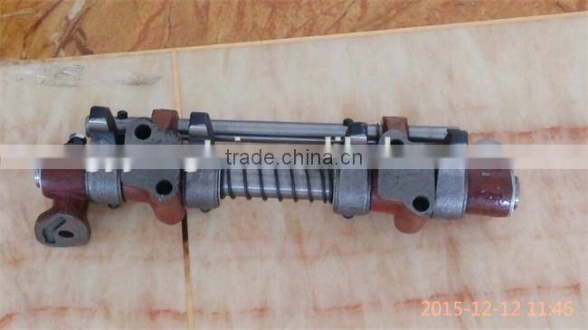 Two-cylinder rocker arm assembly for tractor, walking tractor two-cylinder rocker arm assembly