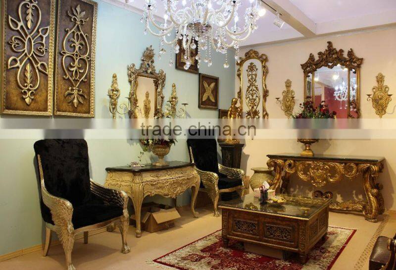 MD-2204-04 Antique reproduction chair with black velvet