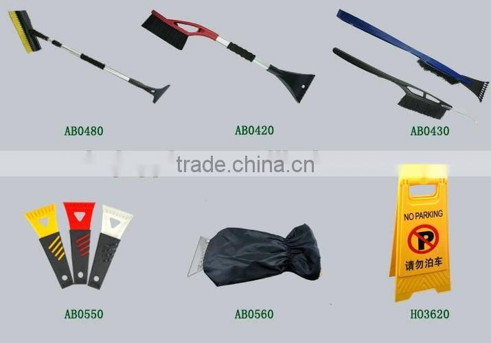 Snow Shovel With Telescopic Handle