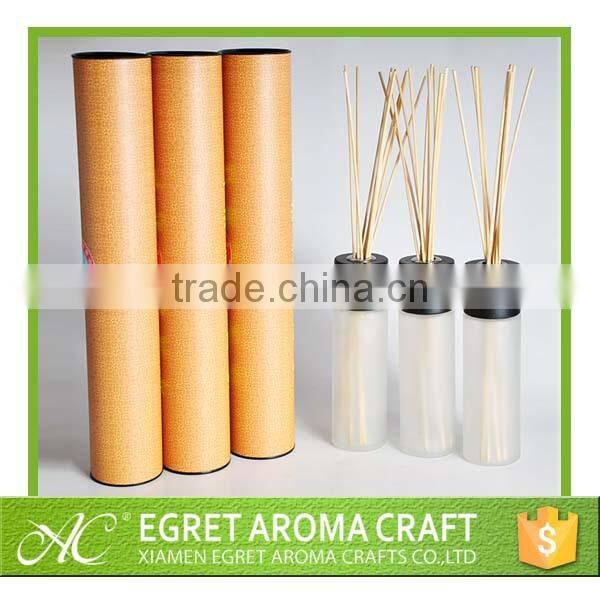 Nice design and decorative factory direct sale ecofriend reed diffuser glass bottle
