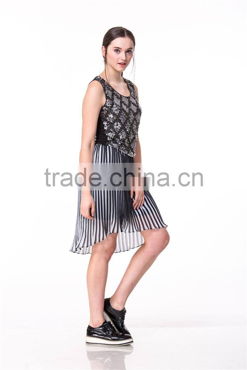 2017 New Arrival Lovely 2 Pieces set Christmas Beaded Top and Pleated White & Black Skirt